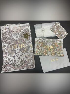 Dior Floral Gift Set Packaging - White & Metallic Multicolor